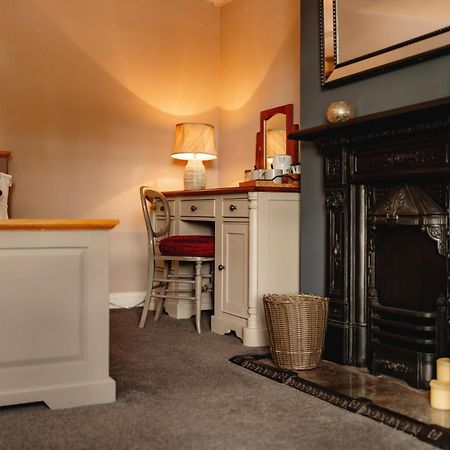 Wheatacre White Lion Hotel Burgh Saint Peter Екстериор снимка